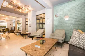 Belaire Suites Hotel - Image 5
