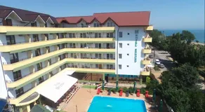 Edmond - Image 5