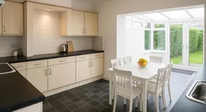 Rylstone Retreat - 4 Bedroom House in Reading - Image 3