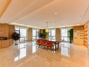 HanTing Premium Hotel (Xining Dashizi) - Image 3