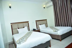 Great Seasons Hotel - Image 2