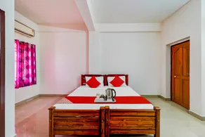 SPOT ON Jayam Residency Tiruvottiyur Near Tiruvottriyur Theradi Metro Station - Image 2