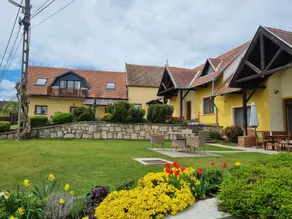 Huber Panzió - Image 3