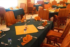 Rovanel's Resort and Conference Centre - Image 5