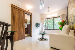 Airport Stopover | Comfy 1BHK in MIDC Andheri East - Image 3