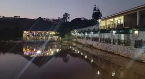 The Duckpond Inn - Image 3