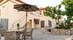 Sir T Residence - Image 3