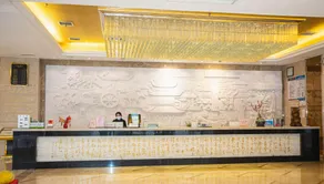 Huaqiao International Hotel - Image 4