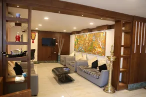 Hotel Opalo Kailas - Image 3