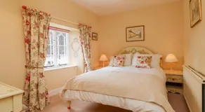 Vine Cottage - Image 2