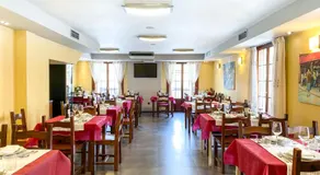 Hostal Restaurante Ainoa - Image 3
