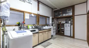 Samurai House - Large Family House, West Shinjuku - Image 5