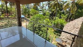 Sky's Surf Hostel - Image 2