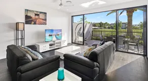The Residences at The Peninsula - Image 4