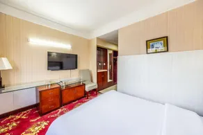 Xining Xihu Hotel - Image 4