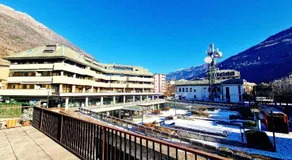 Zero Distance - 60 Steps to trains stations & Huge Terrace with Mountains View - Image 2
