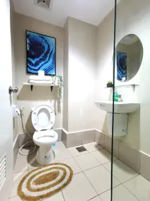 Sunvida Condo across SM City Cebu w/ WIFI and View - Image 2