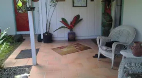 Lava Tree Tropic Inn - Image 4
