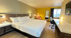 Quality Inn & Suites Willows - Image 2