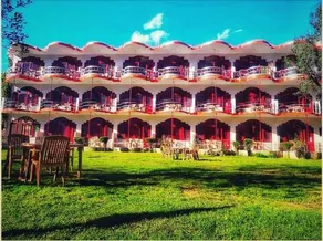 Himanshu Resorts - Image 1