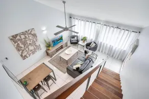 Leumeah - A Modern Townhouse in Cairns - Image 3