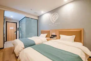 Shell Hotel Bozhou Lixin County Passenger Center - Image 4