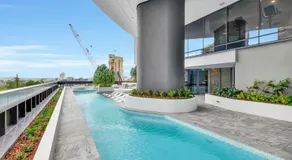 Gorgeous 3BR Apartment with Study overlooking BNE River - Image 4