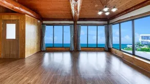 Gangneung Pension Palace - Image 2