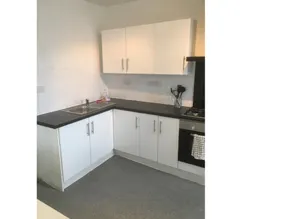 Victoria Street - Image 4