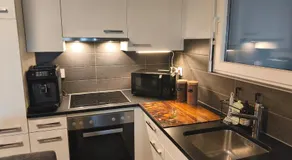 Quiet Apartment in Bulle with Terrace, Free Parking & Mountain Views - Image 5