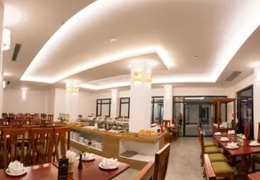 The Palm Hotel - Image 5