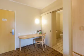 Road Lodge Port Elizabeth Airport - Image 2