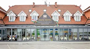 Mizse Motel - Image 3