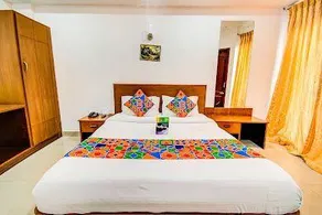 Hotel Kurunji Meridian - Image 3