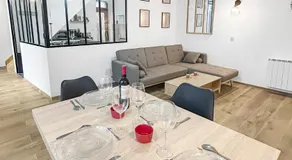 Maison lumineuse avec verrière & grand écran - Image 3