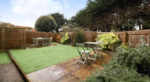 Queen Bower Farm Lodge - un bungalow con capacidad para 4 personas en 3 habitaciones - Image 5