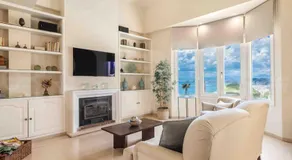 Luxury Sea View Villa with Pool & Terrace REMS - Image 2