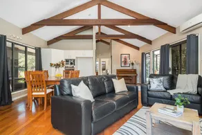 Lennox Coastal Retreat - resort-style home w. pool - Image 2