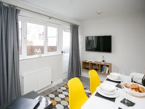 The Wee Snug Portrush - Image 5