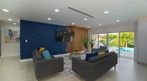 Heated pool in a Precious House close to Zoo Parks and Arts - Image 5