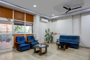 Collection O KIIT Square Bhubaneswar Formerly Nilay Classic - Image 4