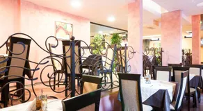 TES Flora Apartments - Image 4