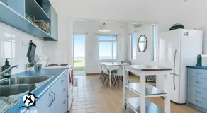 Cool Beach “Shack'' + Spectacular Views + Netflix - Image 5
