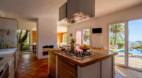 Villa Pájaro en Tarifa con vistas a ÁFRICA - Image 3