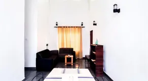 HOSTEL KATUNAYAKE At COLOMBO AIRPORT TRANSIT - Image 2