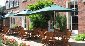 Lysses House Hotel - Image 3