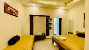 Best Homestay By TG Heights - Image 5