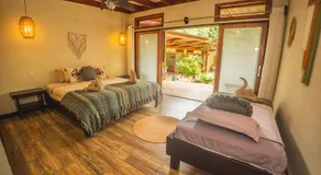 Playa Bluff Lodge - Image 2