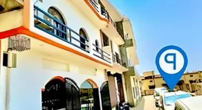 Shraddha Guest House Luxury Stay in Ayodhya - Image 5