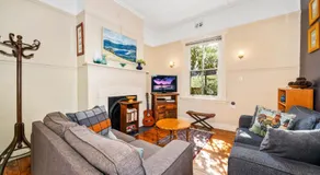 Brigalow Cottage. Charming Leura Retreat - Image 2